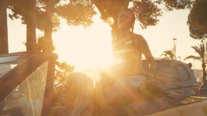 LAURA TRANCE - ASSAULT (Director & DoP)